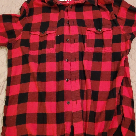 Mossimo plaid button up large - Picture 2 of 3